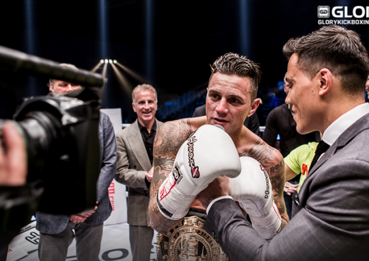 Speciaal kampioenslied voor Nieky 'The Natural' Holzken (video)