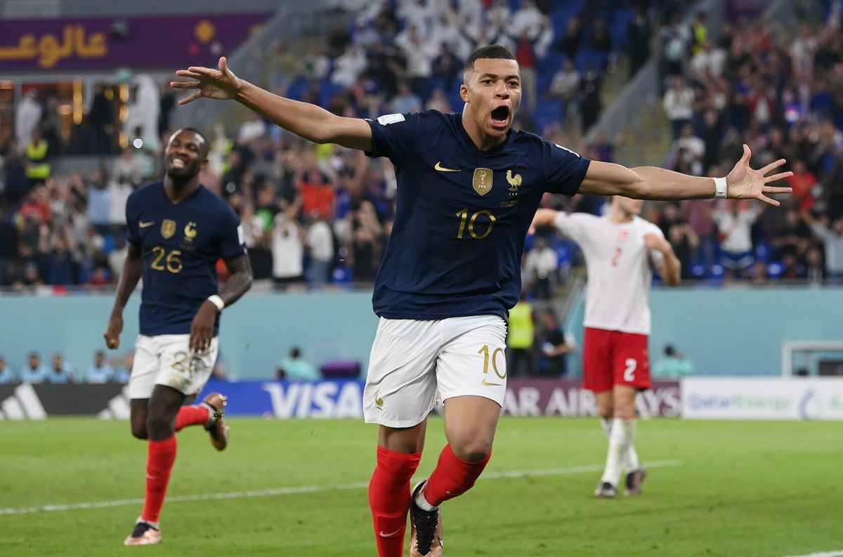 Betoverende Kylian Mbappé staat Deens sprookje niet toe: Frankrijk overtuigt