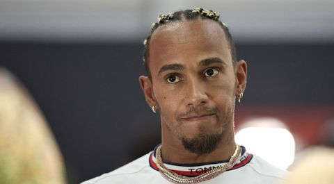 Mercedes en Red Bull ruziën verder, Lewis Hamilton: 'Volstrekt onacceptabel wat Helmut Marko zegt'