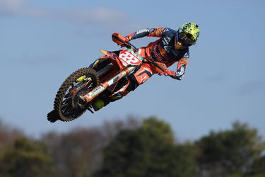 Cairoli profiteert lekker van afwezigheid wereldkampioen Herlings