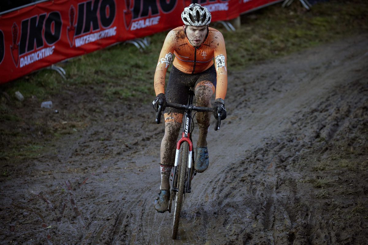 In de pocket! Joris Nieuwenhuis pakt zilver bij WK junioren