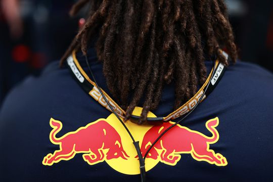 Krijgt Red Bull nu al spijt van nieuwe kledingsponsor? 'Kit voor 2023 is gelekt'