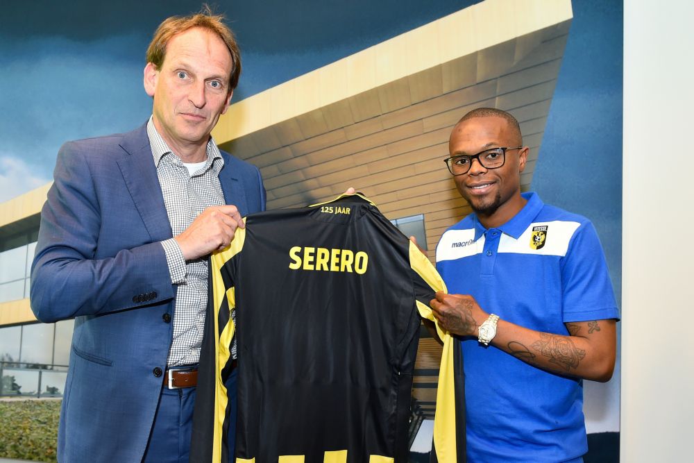 Serero stelt doel: 'Ik wil overwinteren in de Europa League'