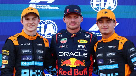Pole voor Max! Verstappen vermorzelt concurrentie bij kwalificatie in Japan