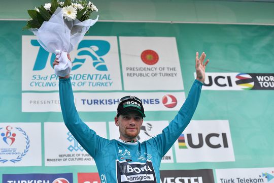 Bennett blijft heersen in Ronde van Turkije