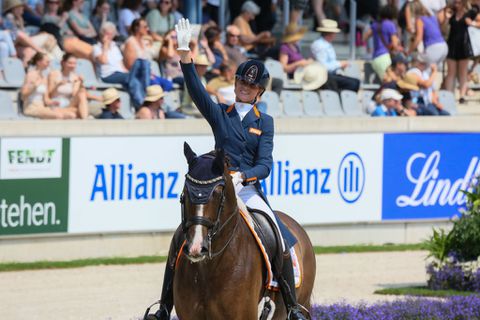 Nederlandse dressuurruiters dankzij 5e plaats op WK naar Olympische Spelen