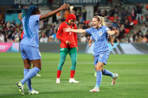 WK-sprookje Marokko kan prullenbak in: Frankrijk met overmacht naar kwartfinale