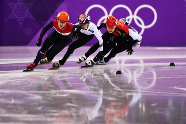 WK shorttrack: De Laat uitgeschakeld, de rest in de halve finales