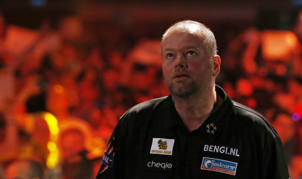 Van Barneveld: 'En dan ben je ineens weer een nietsnut'