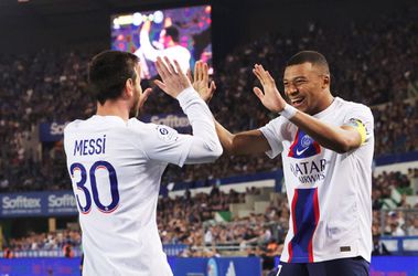 Paris Saint-Germain pakt Franse titel en is nu alleen recordhouder