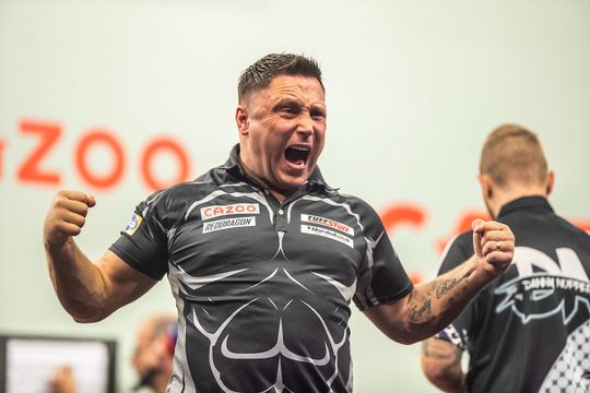 🎥 | Danny Noppert geeft ruime voorsprong weg tegen magistraal finishende Gerwyn Price in 8e finales Grand Slam