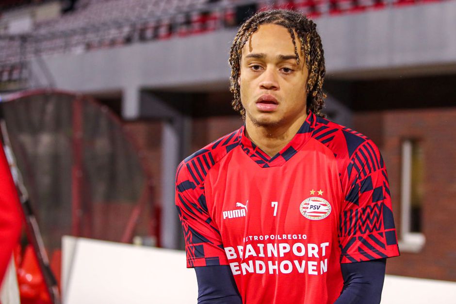 Eredivisie-programma (en TV-gids) van zaterdag 28 januari: PSV, AZ en meer