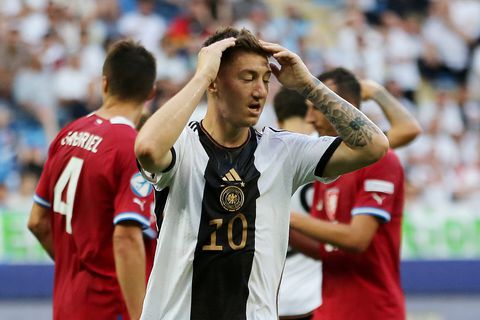 Voetbalgrootmacht Duitsland nog dieper in crisis na afgang op EK onder 21 tegen Jong Tsjechië