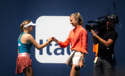 🎥 | Victoria Azarenka loopt in Miami zomaar weg uit partij: 'Waarom ben ik hier?'