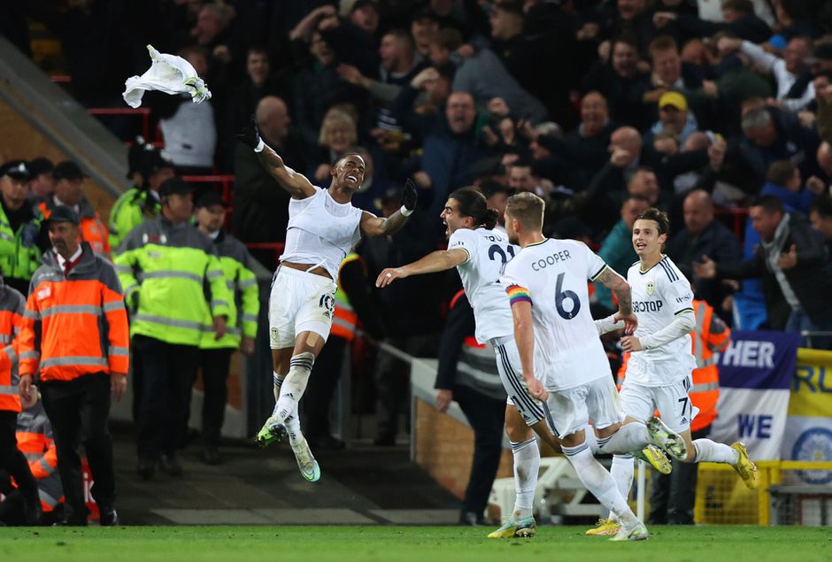 🎥​ | Check de winnende goal van Leeds-speler Crysencio Summerville tegen Liverpool
