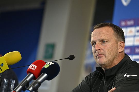 John van den Brom gaat flappen tellen bij laagvlieger in de Saudische zandbak