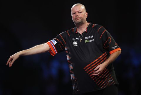 Loting Players Championship 3: Raymond van Barneveld tegen trainingsmaat