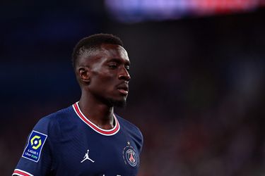 'PSG-speler Idrissa Gueye weigerde te spelen in regenboogshirt'