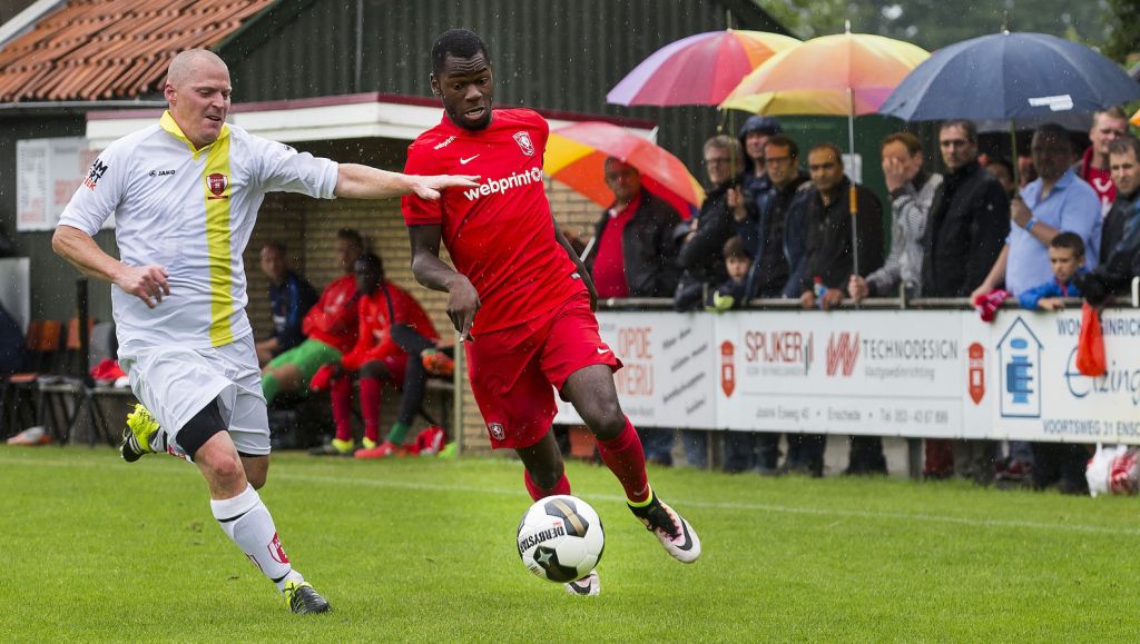 FC Twente scoort er 6 in eerste oefenpot
