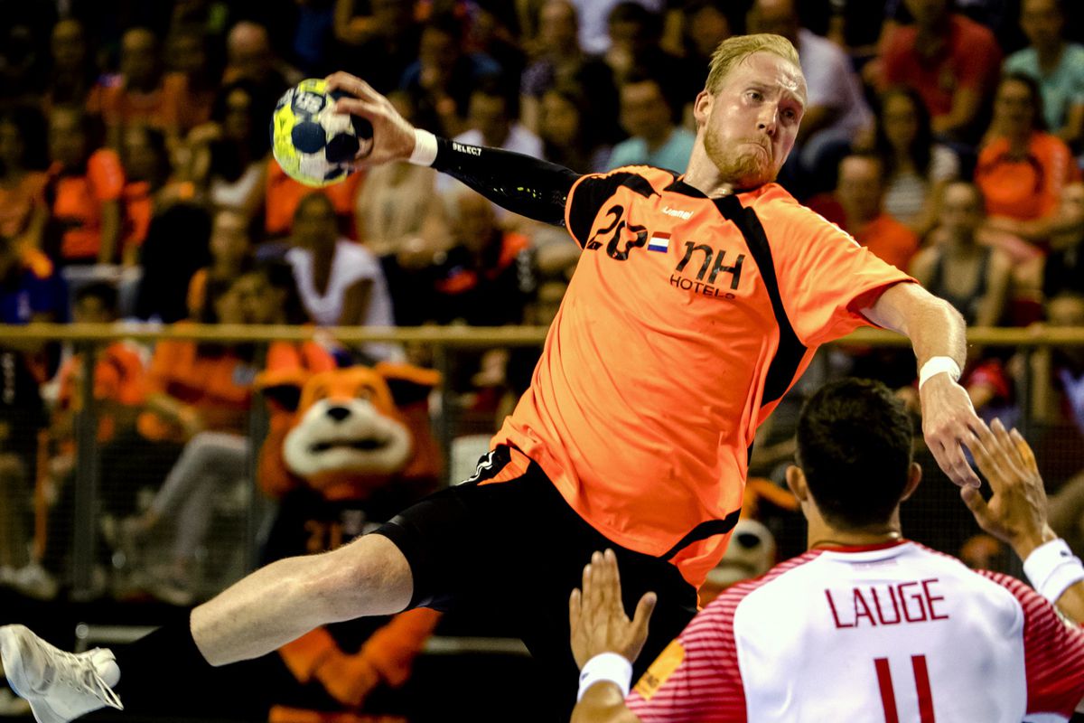 Nederlandse handballers verliezen 'belangrijk duel' van Denemarken