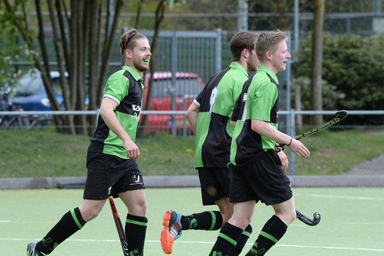 Gekkenhuis bij hockey-amateurs Boxmeer: monsterzege én trefzekere keeper