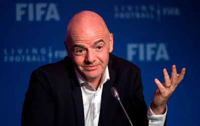 Ex-prof Ramon Vega wil FIFA-baas Gianni Infantino uitdagen