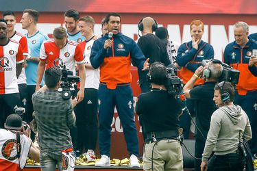 Van Bronckhorst geeft jonkies bij Feyenoord ook een kans