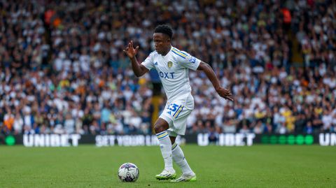 'Feyenoord zoekt naar linksbuiten en wil Luis Sinisterra terughalen'