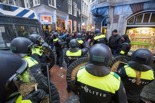 Engelse bond treurt om eigen fans na gedoe in Amsterdam: 'Waarschuwing hielp niet'