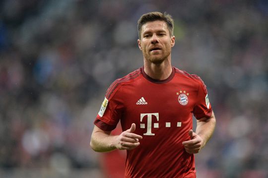 Footy Leakes lekt óók transferdetails Xabi Alonso uit (foto's)