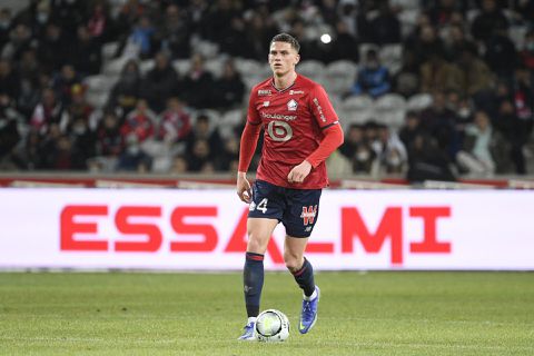 'AC Milan wil vraagprijs Lille voor Sven Botman niet betalen, 3 Engelse clubs liggen op de loer'