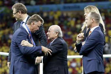 Louis van Gaal zegt dat Oranje 'grote kans heeft op wereldtitel', maar zijn bookmakers het eens?