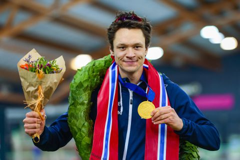 Schaatsen uit, portemonnee open: dit kan Nils van der Poel verdienen met lezingen