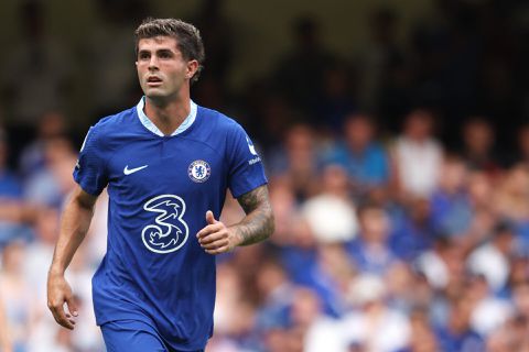 Versterking voor Ten Hag? 'United overweegt ontevreden Pulisic te huren'
