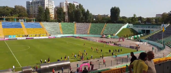 Oekraïense match tussen Rukh Lviv en Metalist Kharkiv lag dik 2 uur stil vanwege luchtalarm