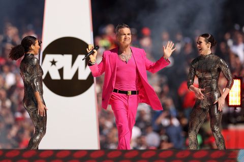 'Robbie Williams wil optreden bij WK 2022 in Qatar, fans boos'