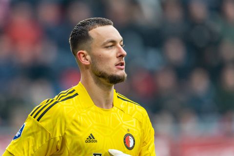 Domper voor Feyenoord: Justin Bijlow mist topper tegen PSV wegens polsbreuk