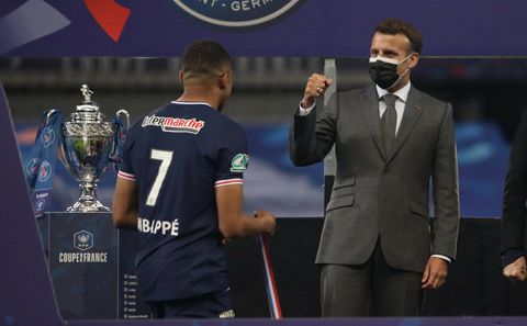 Franse president speelde rol in transfersaga Kylian Mbappé: 'Hij wilde niet dat ik ging'
