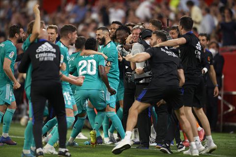 Benzema de redder in nood: Real komt terug van 2-0-achterstand en wint van Sevilla