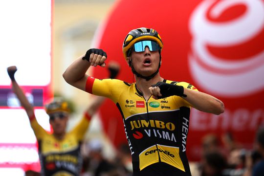 🎥 ​| Olav Kooij sprint naar winst in openingsetappe Ronde van Polen