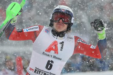 Kristoffersen verslaat grote rivaal Hirscher op slalom