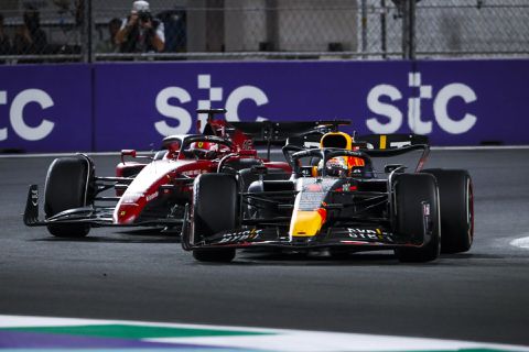 Door deze verandering was het gevecht tussen Verstappen en Leclerc niet zo lomp als in 2021
