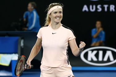 Svitolina probleemloos naar kwartfinale Australian Open