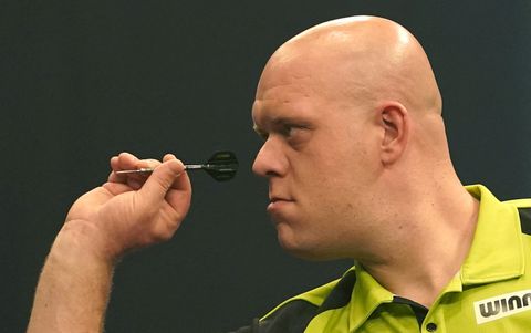 Vincent van der Voort: 'Michael van Gerwen schaamt zich voor schots en scheef gebit'