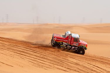 Truckleider Ales Loprais na dodelijk ongeval niet verder in Dakar Rally: 'Niks gemerkt op dat moment'
