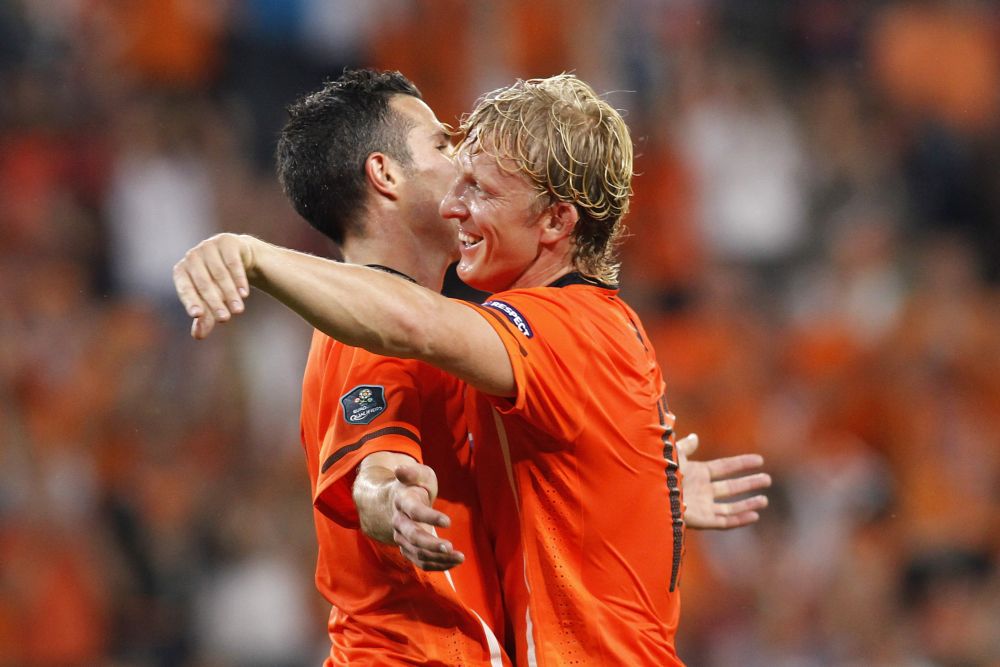 Kuyt wil Van Persie en Nigel de Jong bij Oranje zien (video)