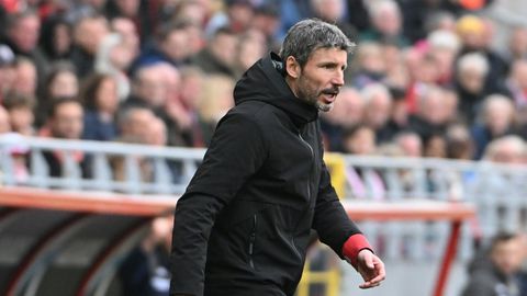 Mark van Bommel blikt terug op overval: 'Ik zei tegen mijn vrouw dat ik het niet vertrouwde'