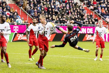 FC Utrecht en PSV houden elkaar in evenwicht: duur puntenverlies in titelstrijd