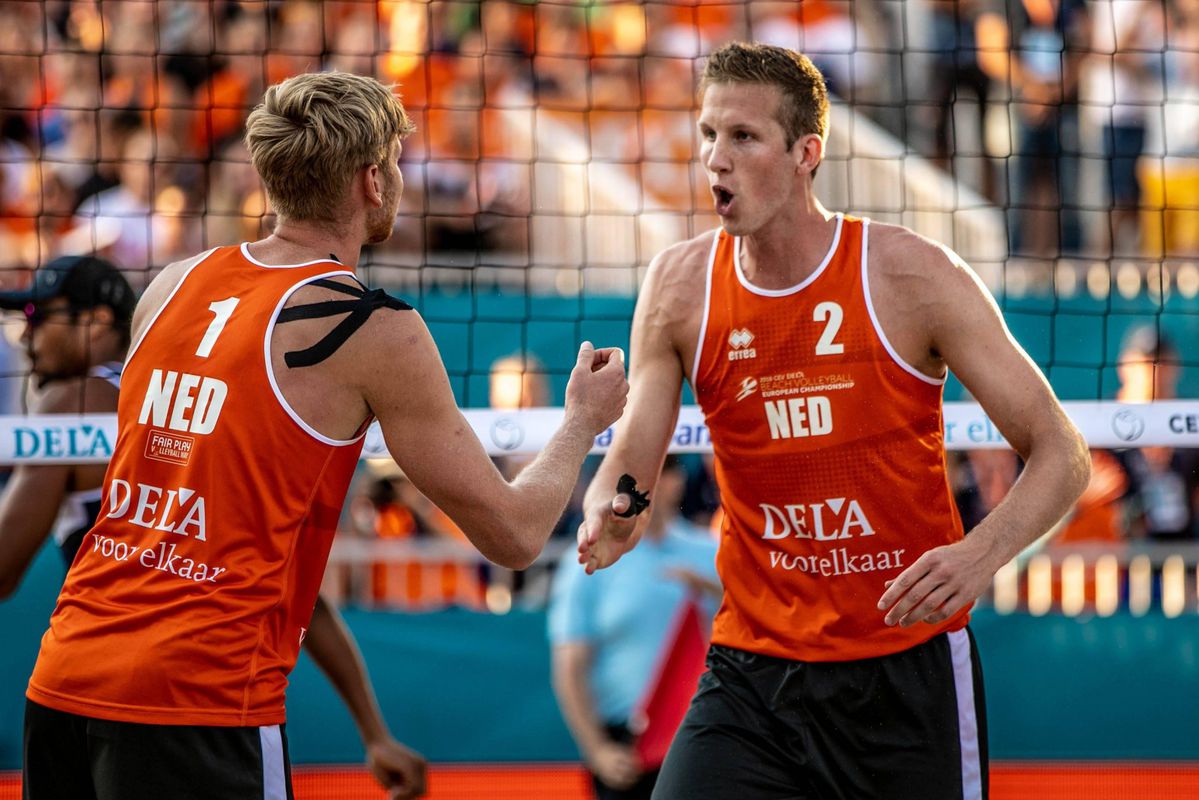 Beachvolleyballers Varenhorst en Van de Velde lopen wildcard mis en gaan niet naar WK