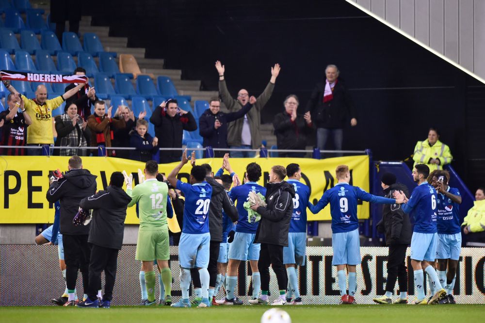 Excelsior straft slordig Vitesse af en pakt 3 punten